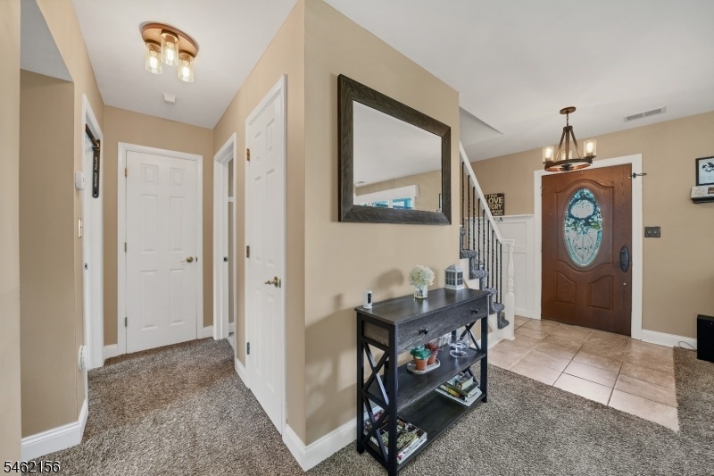 Entryway/Hallway