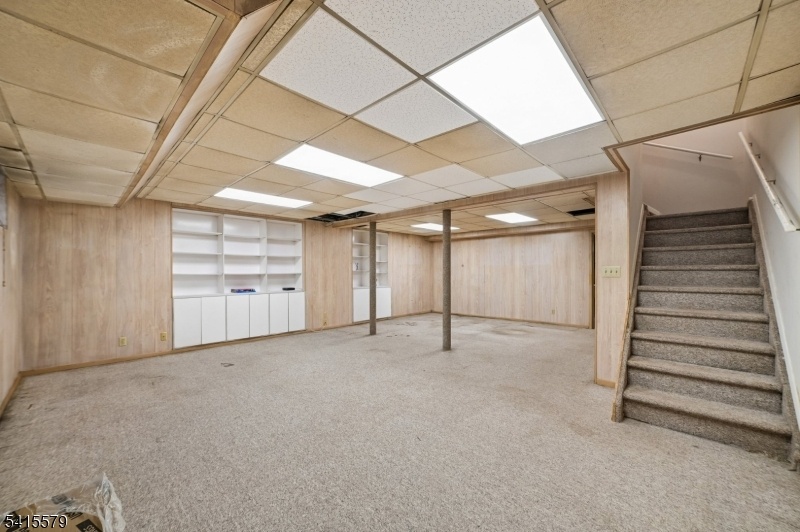 FULL FINISHED BASEMENT