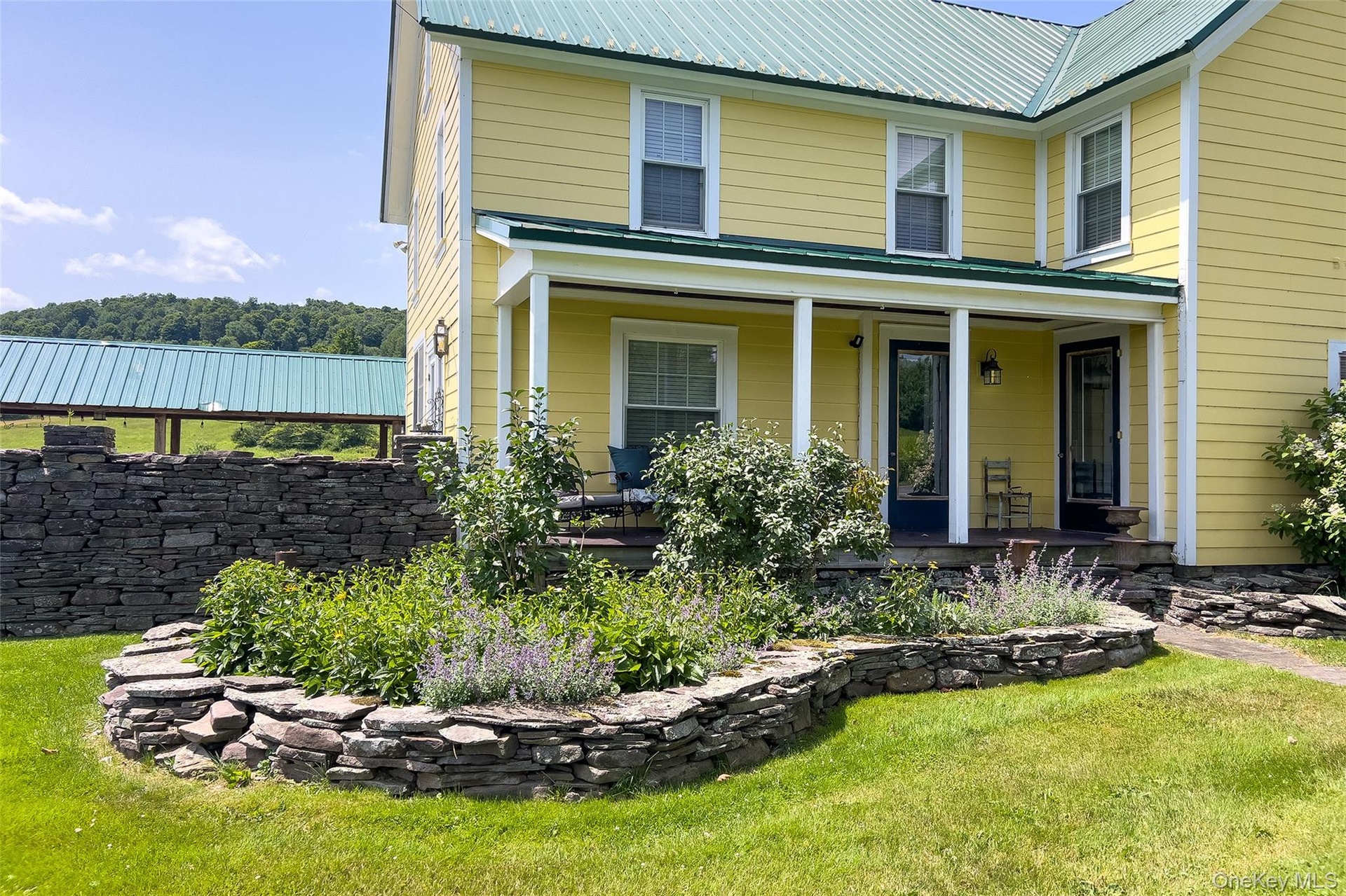 Mature landscaping