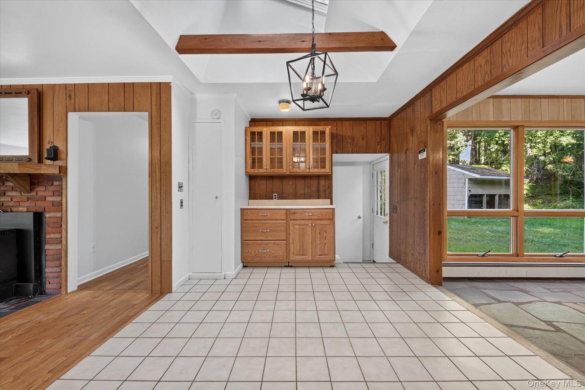 A perfect spot for your Kitchen Table!