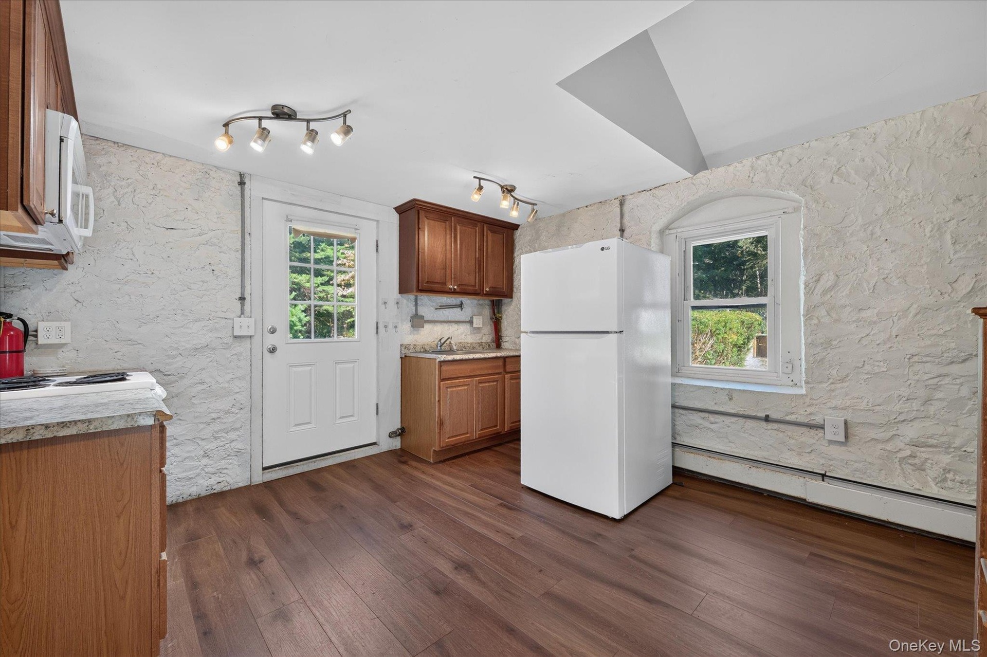 Cottage Kitchen