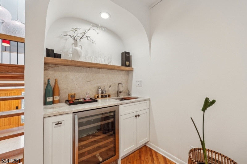 Wet Bar w/Wine Refrigerator