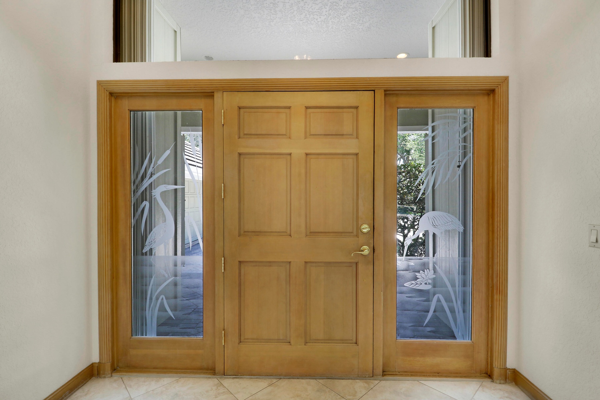 Wide entry door.