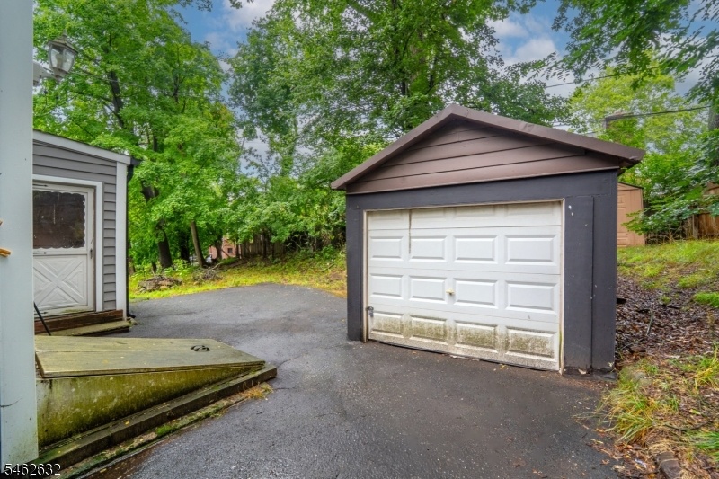 garage