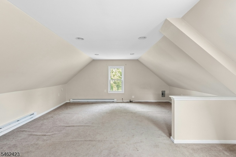Bonus Room on 3rd Floor