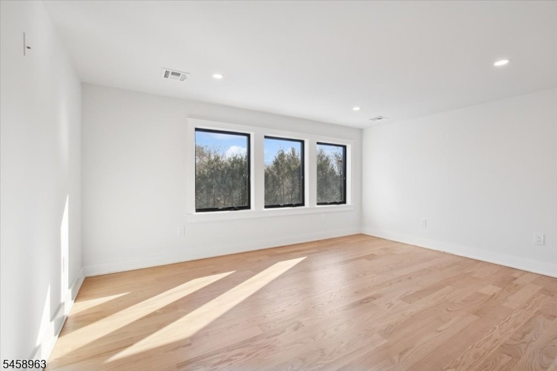 5th Bedroom
