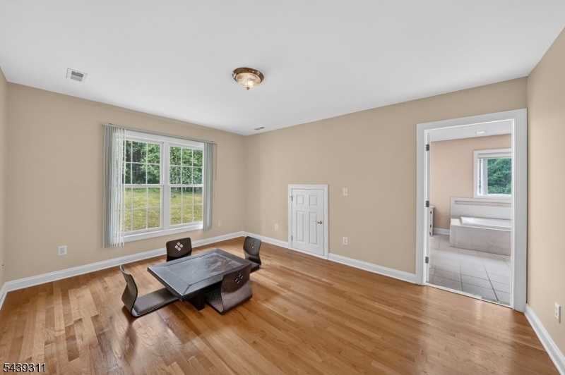 Sitting Room with storage