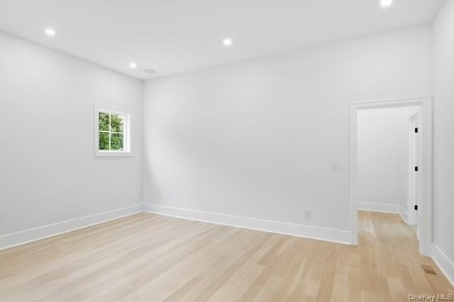 Master Bedroom 1st Floor