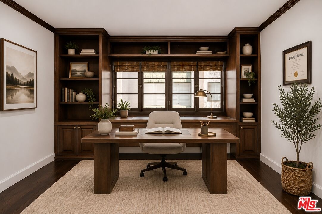 Virtually Staged - office or g