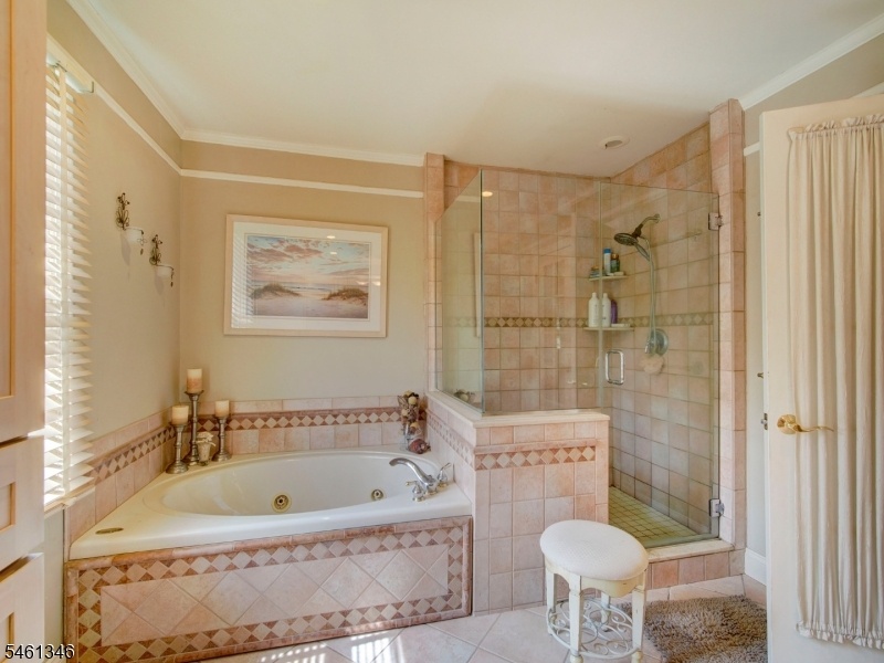 2nd floor bath
