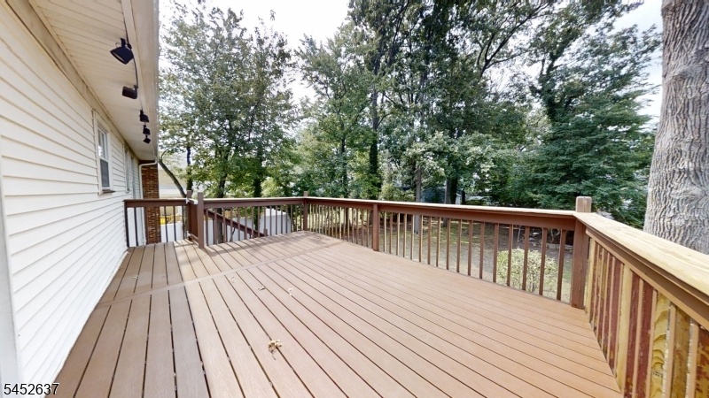 2nd Floor Deck