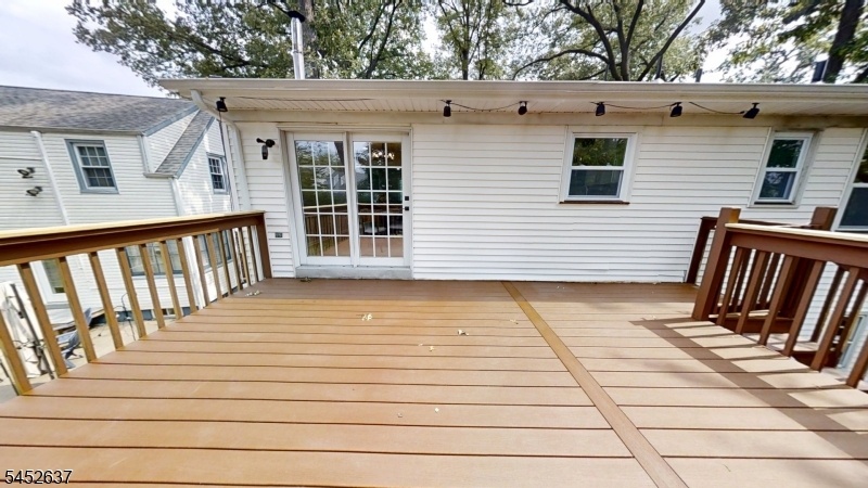2nd Floor Deck
