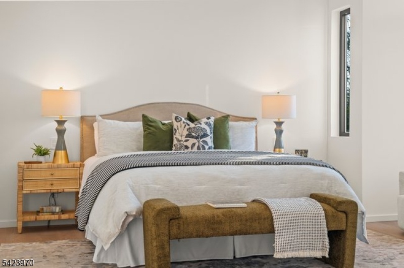 Primary Bed Room