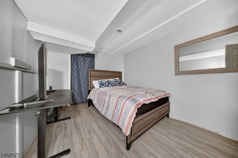 GUEST SUITE 1