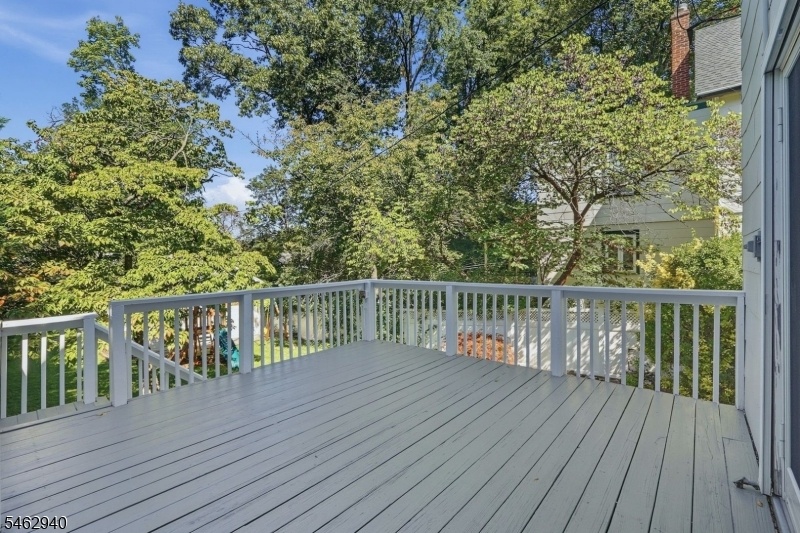 Oversized Deck off Dining Room