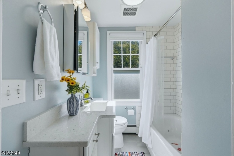 Full Bathroom, 2nd Floor