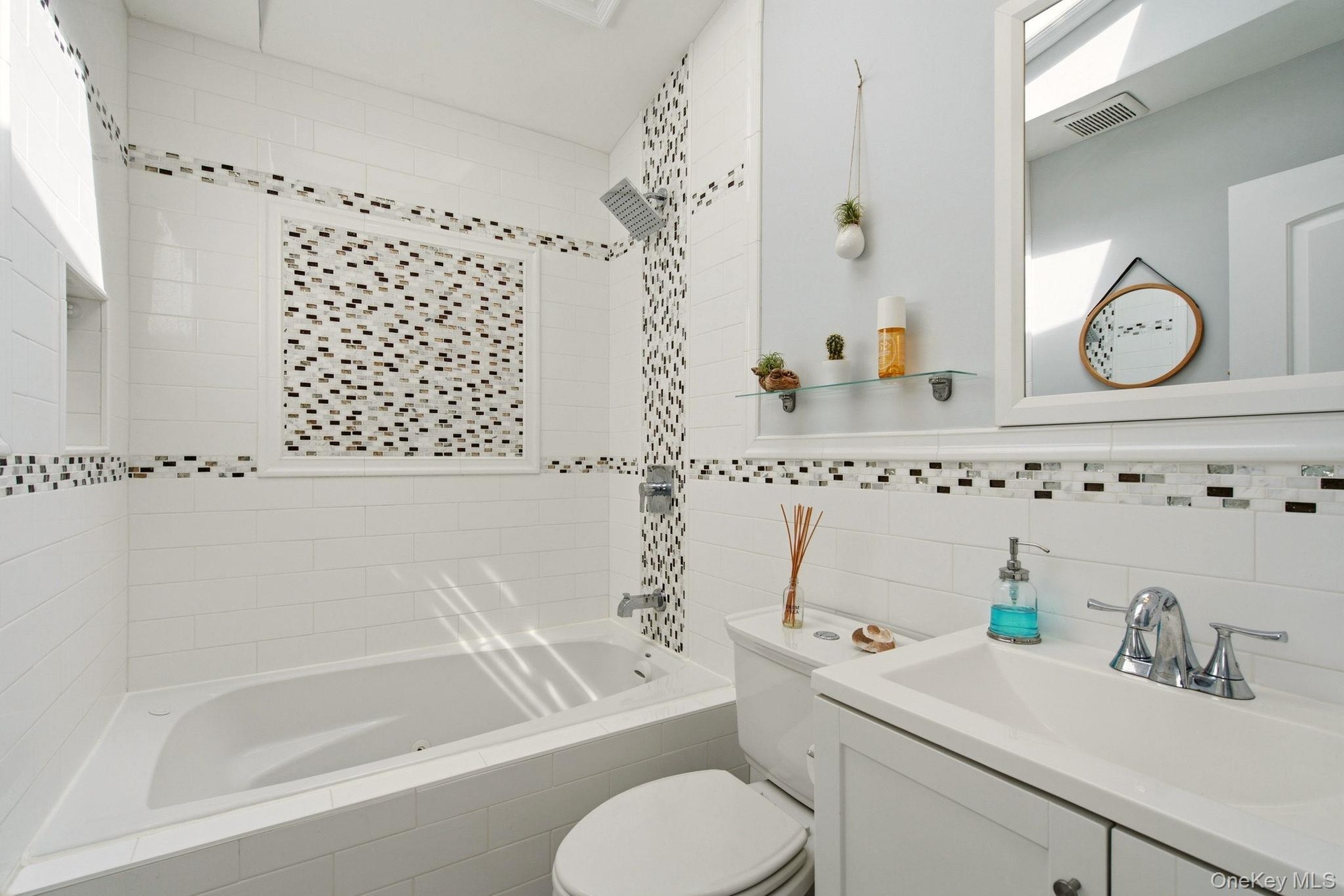 Full Bathroom on Second Floor