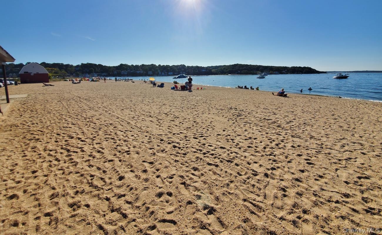 Centerport Beach