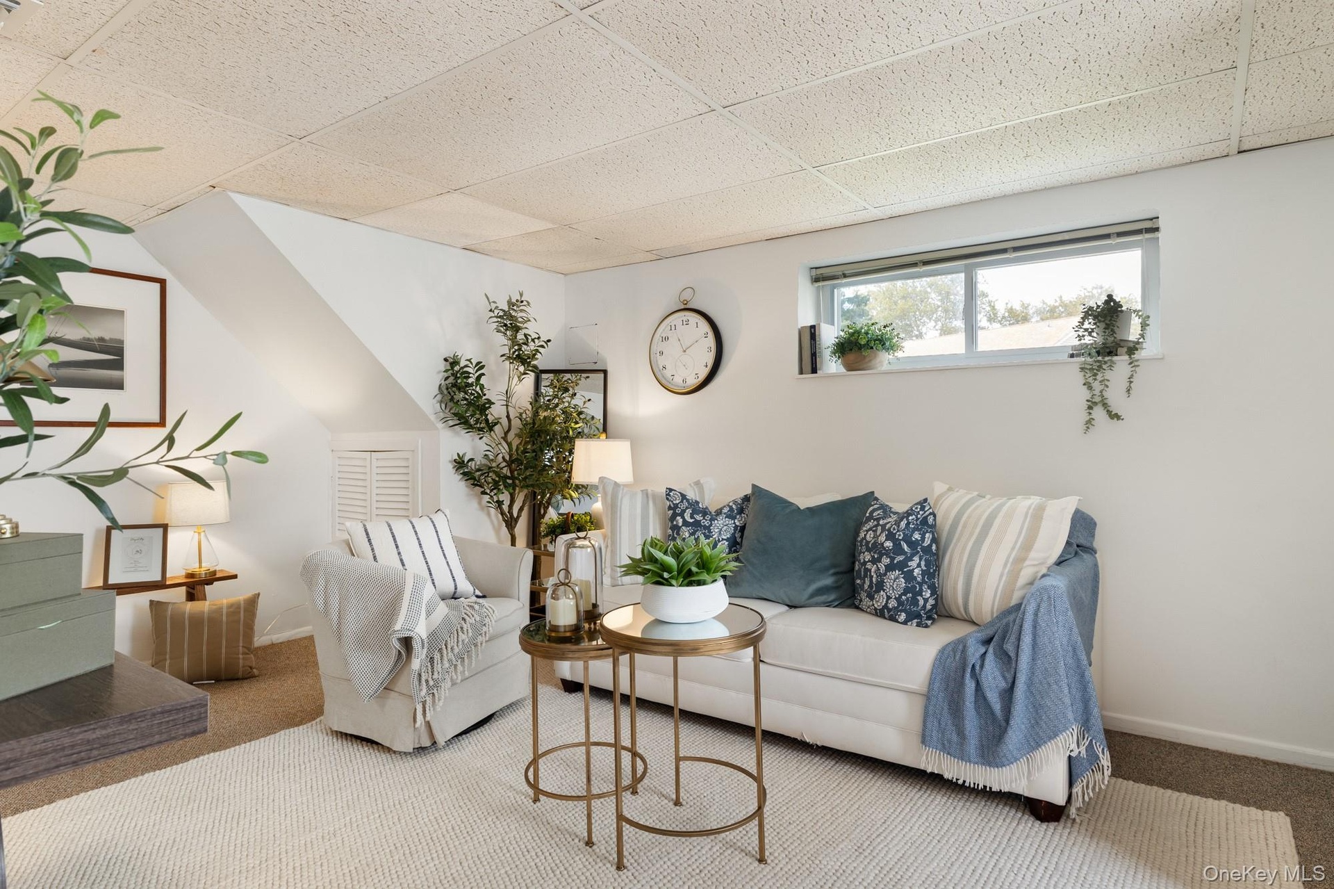 Lower level can be recreation room