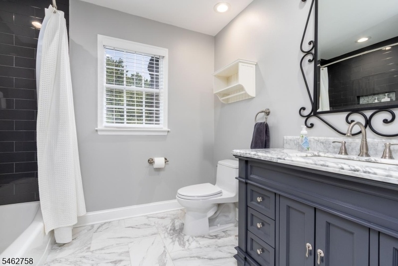Second Floor Bath