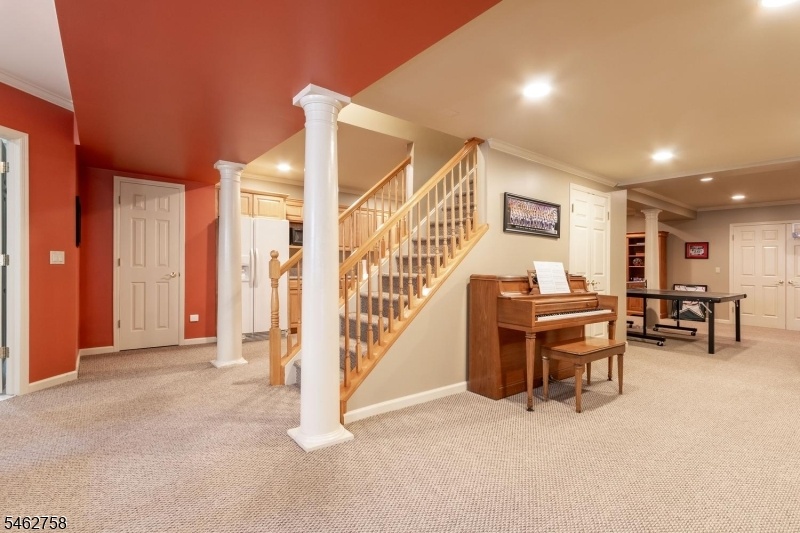 Walk out Basement