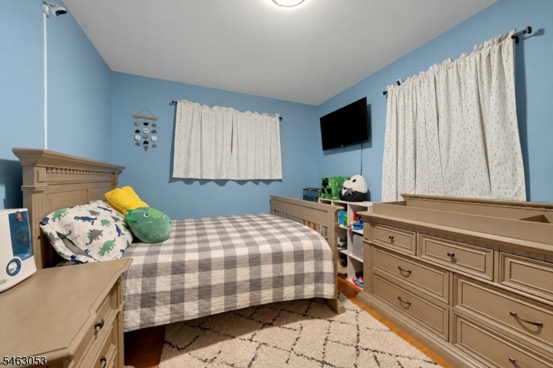 Bedroom #2, Main Floor