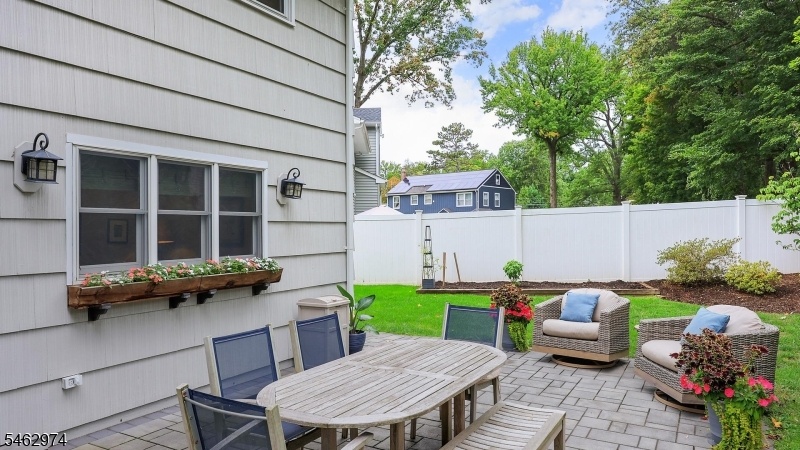 Beautiful paver patio