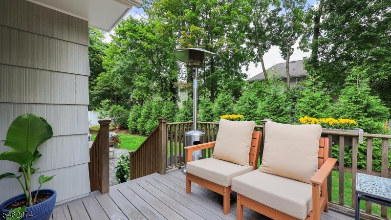 Deck off kitchen area