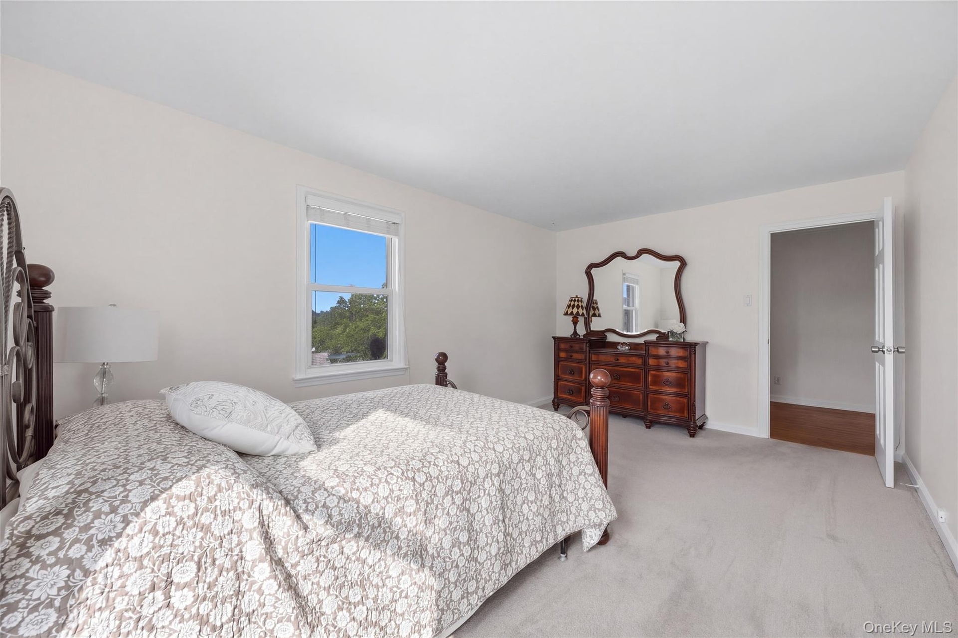 Apt 2 bedroom