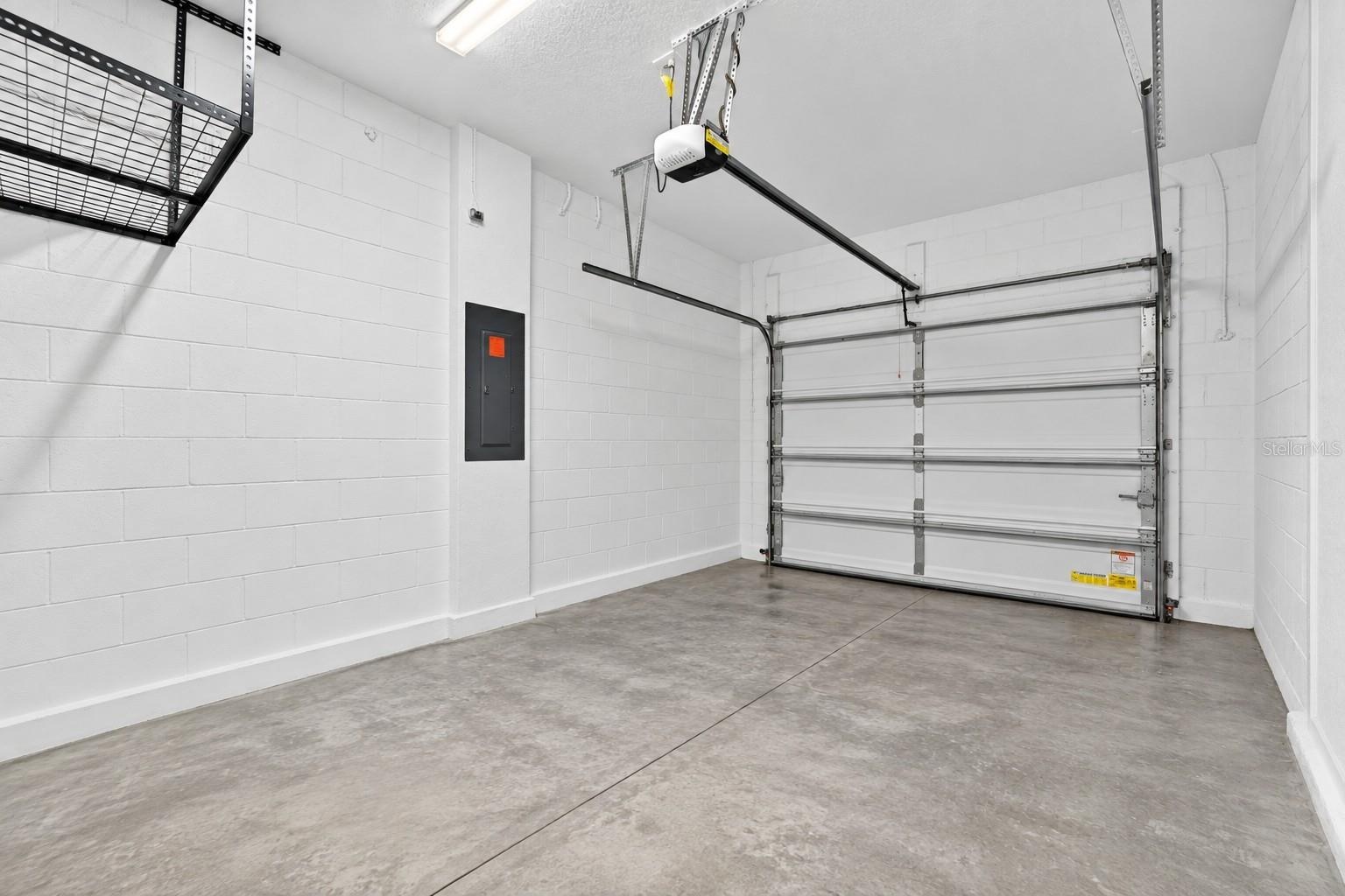 3rd car garage