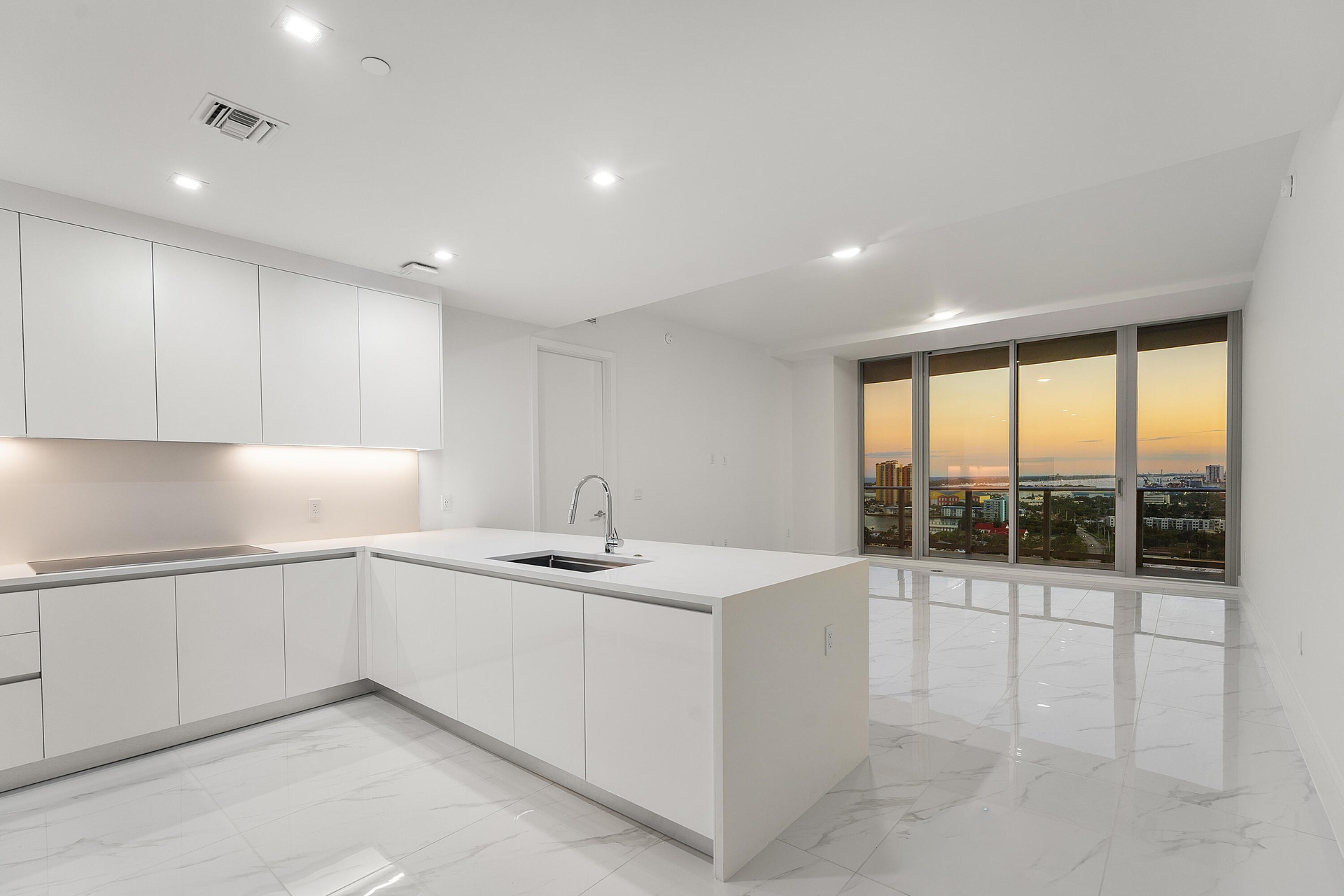 Kitchen/Entryway - South; Sunset
