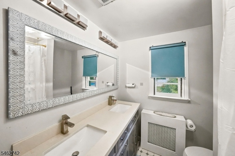 1st Floor Full Bathroom
