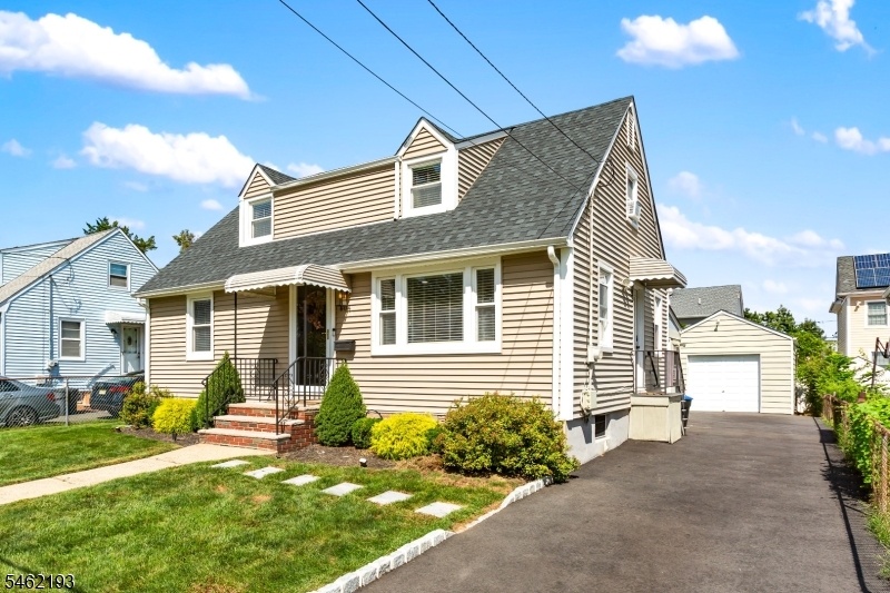 Front/Driveway
