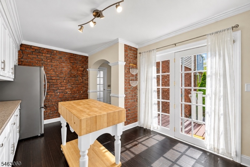 Kitchen 3