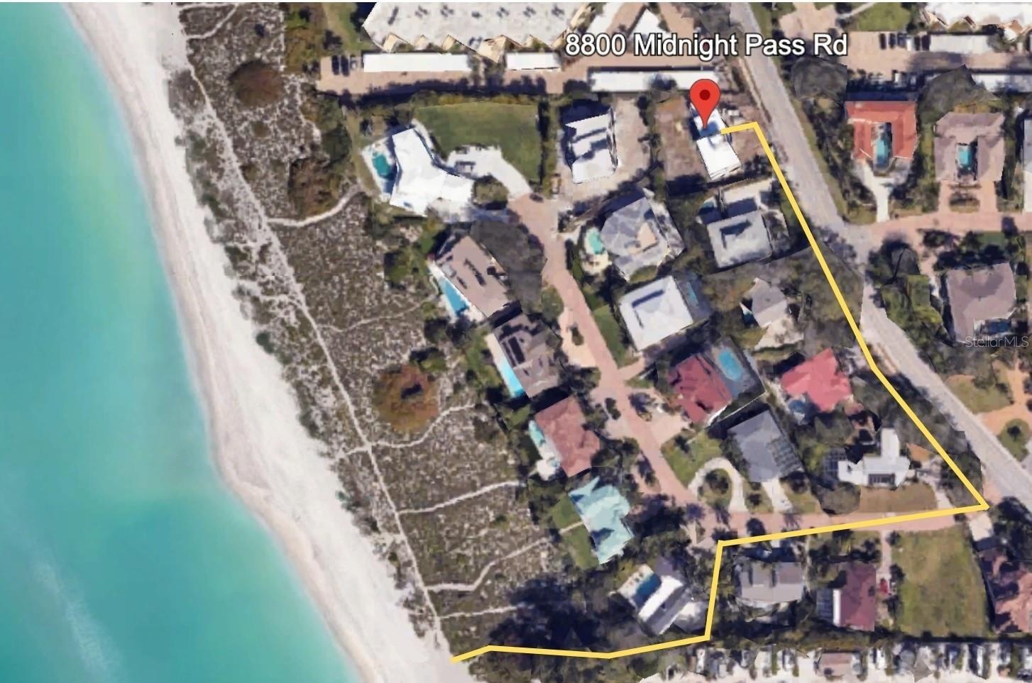 Private deeded Walking Access to the Beach - 4 min walk