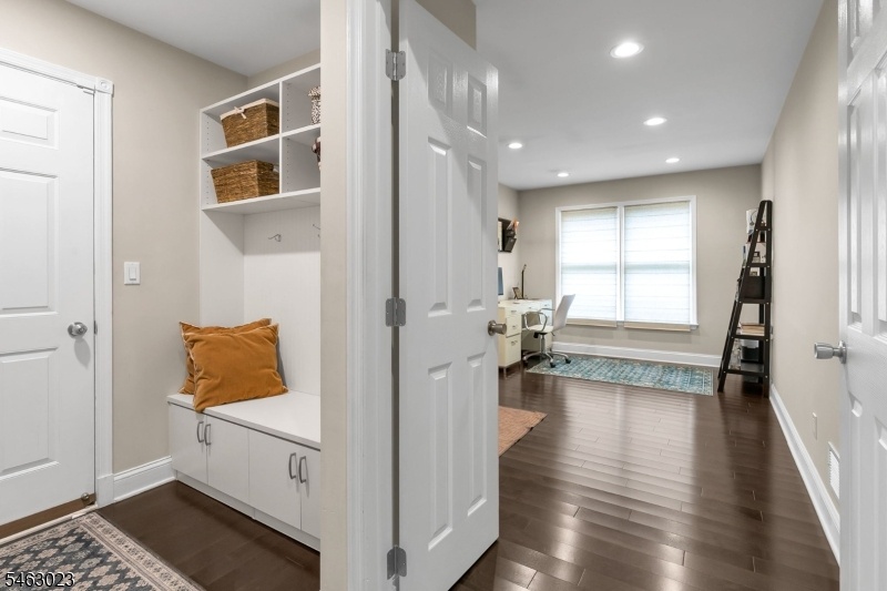 Mudroom & Office
