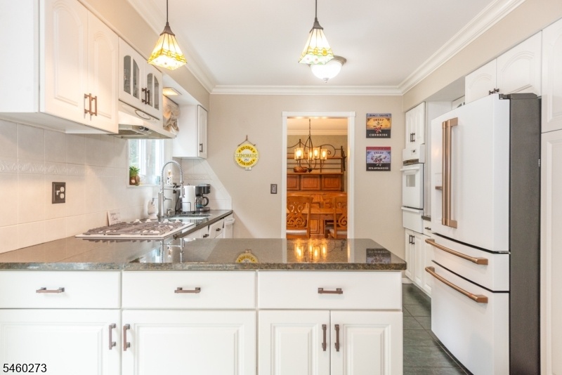 Party-Ready Counter