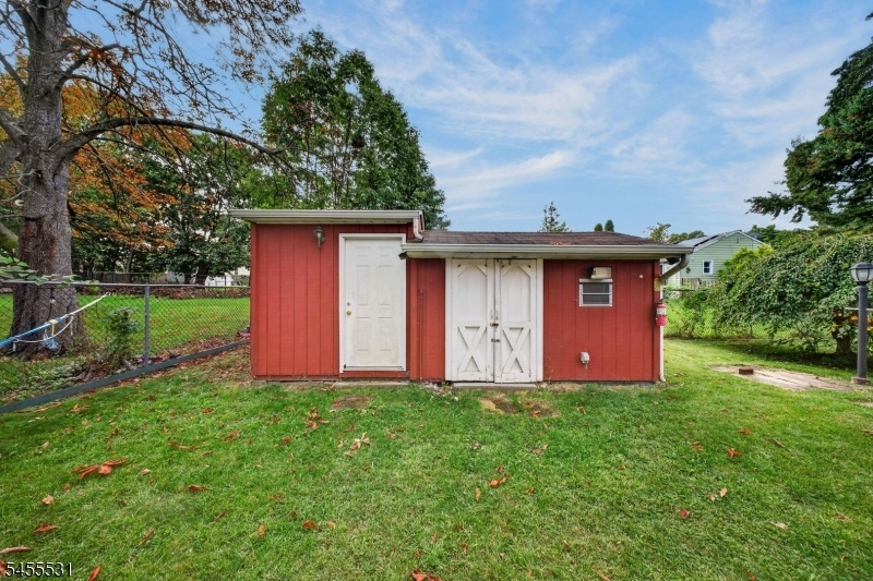 Shed