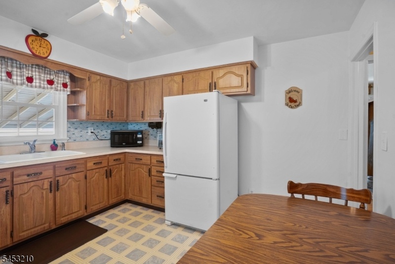 Eat in Kitchen