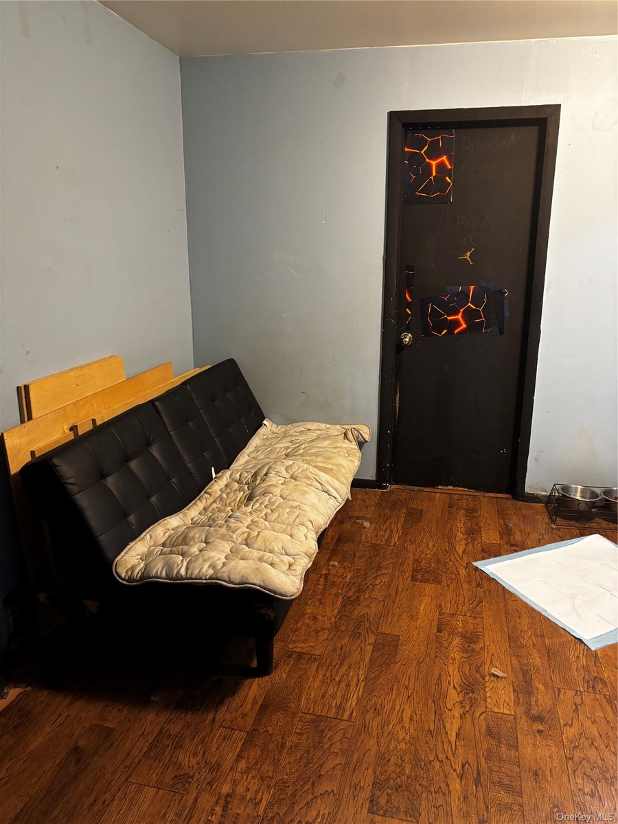 2nd Floor apartment