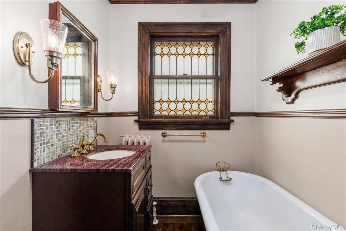 Second Floor Full Bath