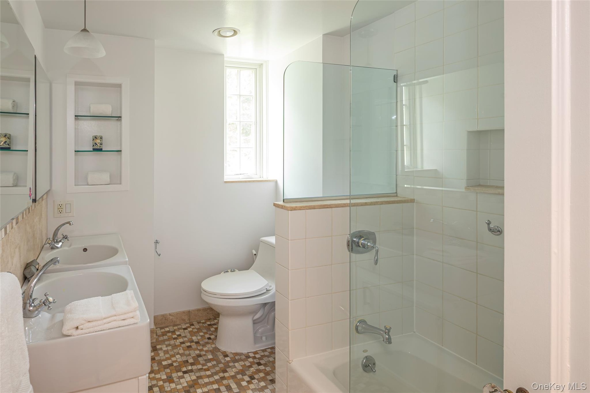 Large hall bath