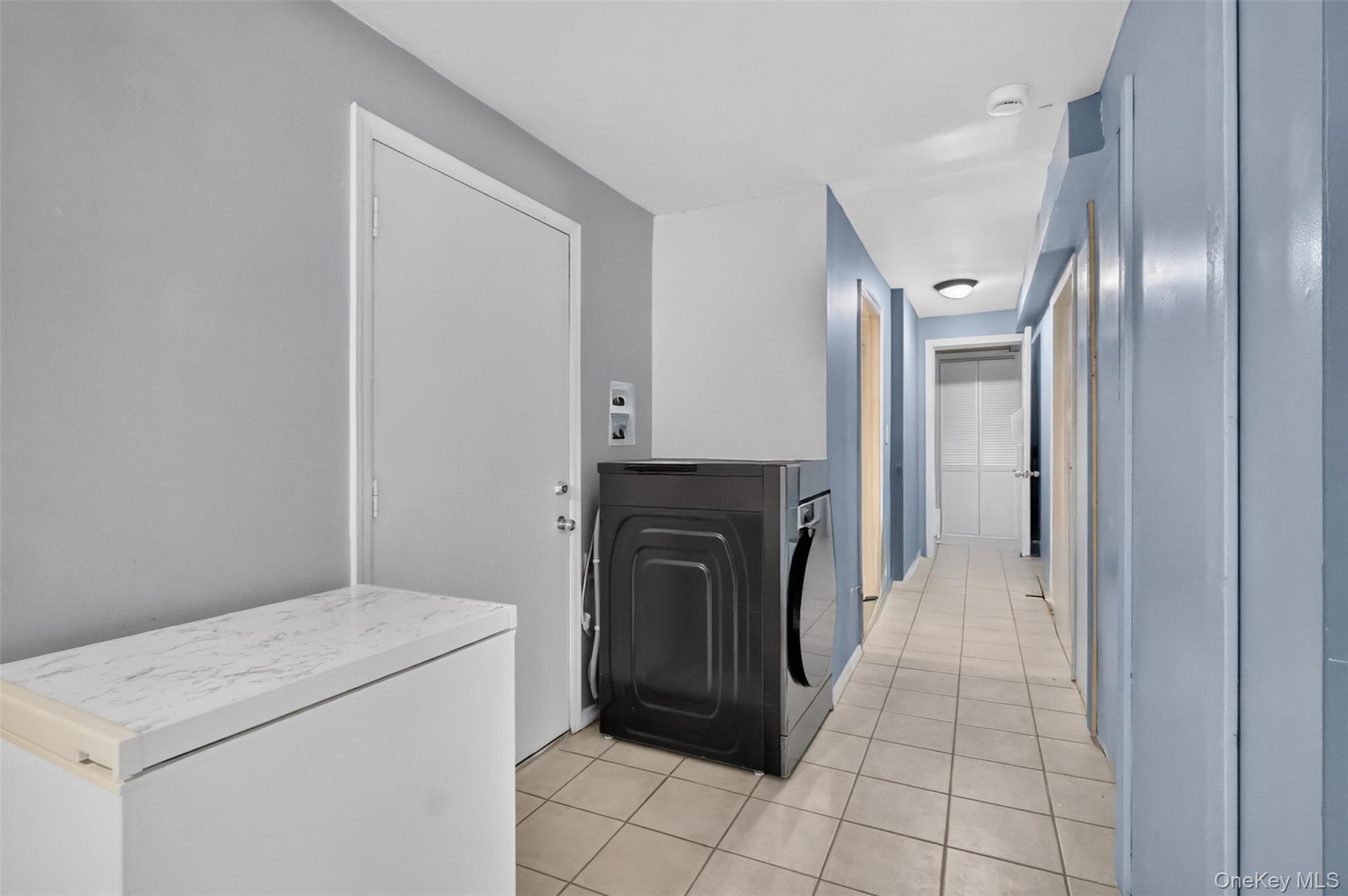 Combo Washer/Dryer, Freezer