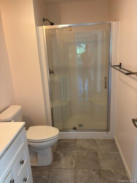 Full hall bath.