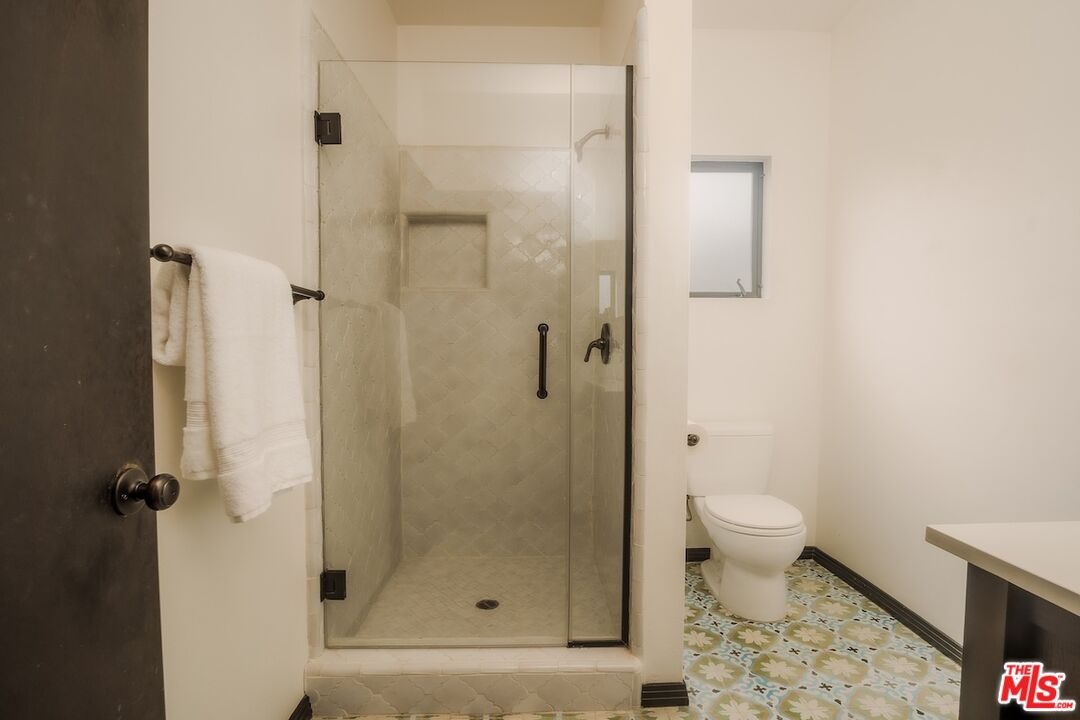 Main Floor Bathroom