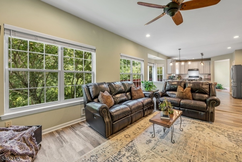 FAMILY ROOM VIEW