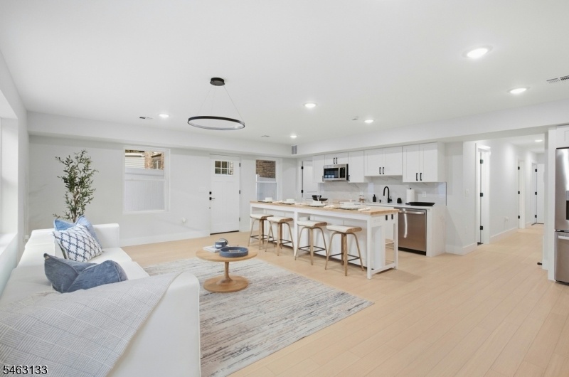 Living/ dining