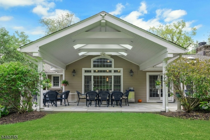 Covered Rear Patio