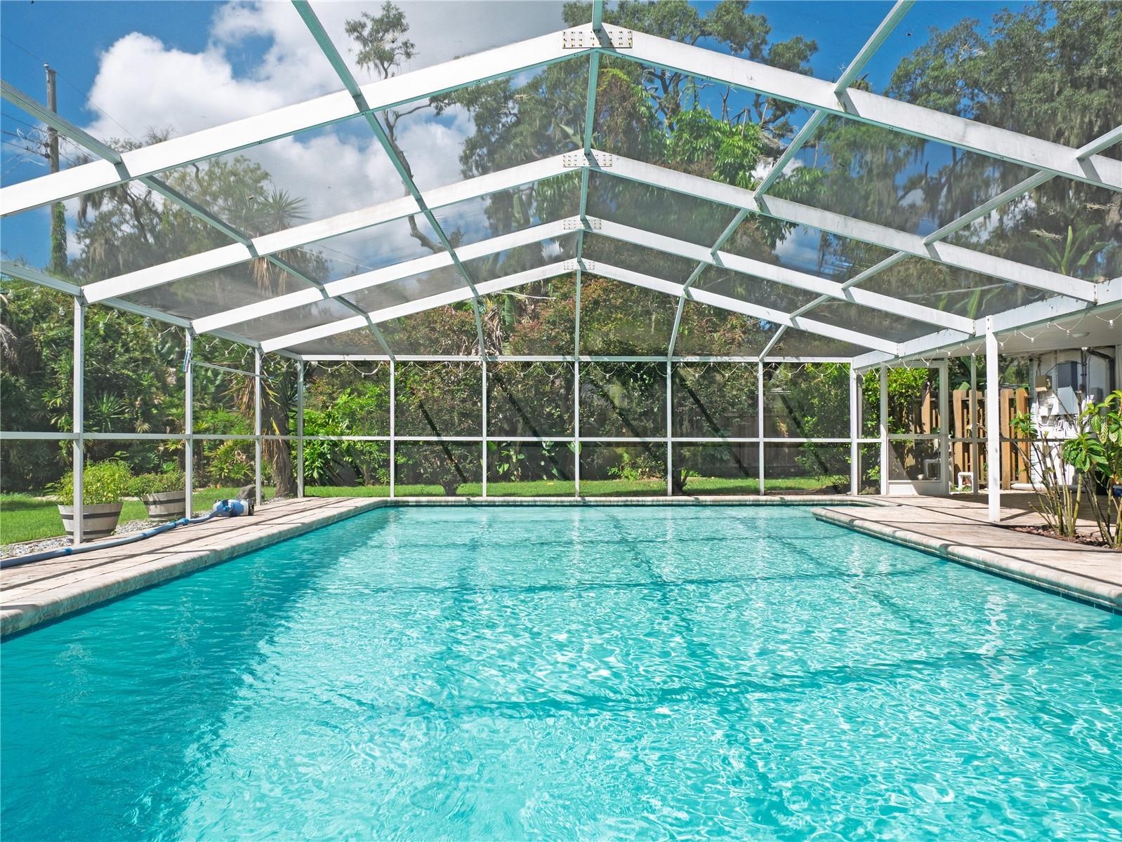 Screened in Pool