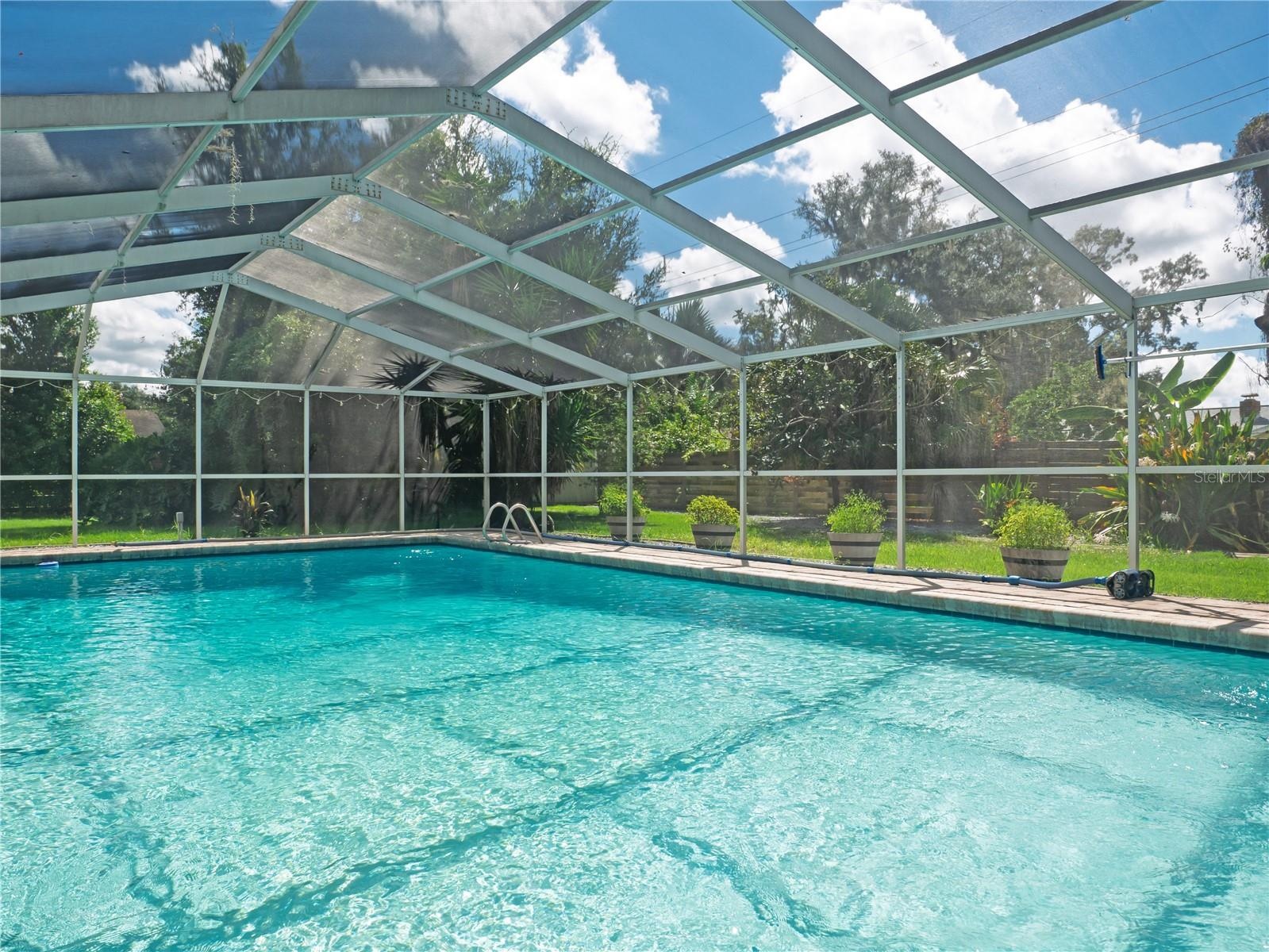 Screened in Pool